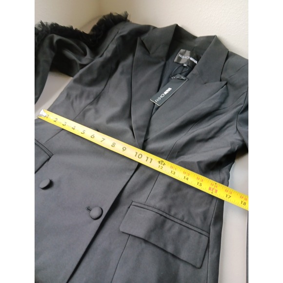 NEW Fashion Nova Blazer Womens Medium Black Double Breasted Ruffled Sleeve Artsy - Picture 9 of 12